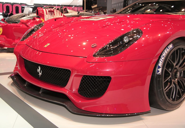 Ferrari 599XX – 599 GTB Fiorano z wyścigowymi genami