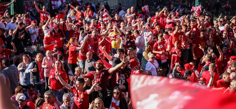 Kibice bez biletów włamali się na Stade de France. 68 osób zatrzymanych