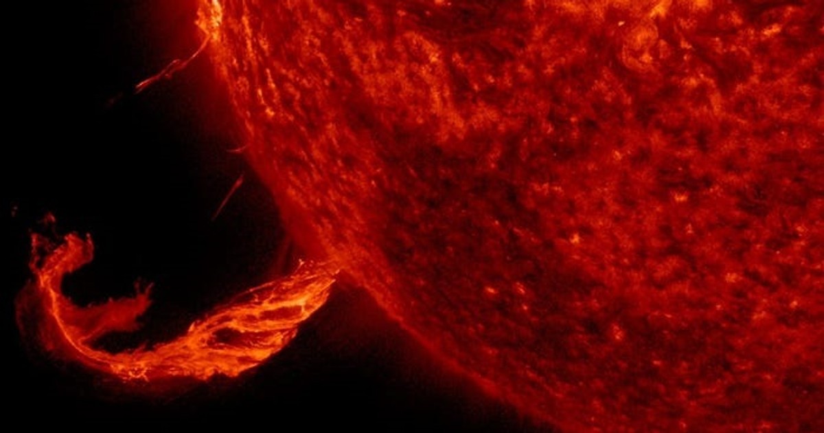 ¿Qué haces durante una llamarada solar cuando el sol «bombardea» la Tierra?