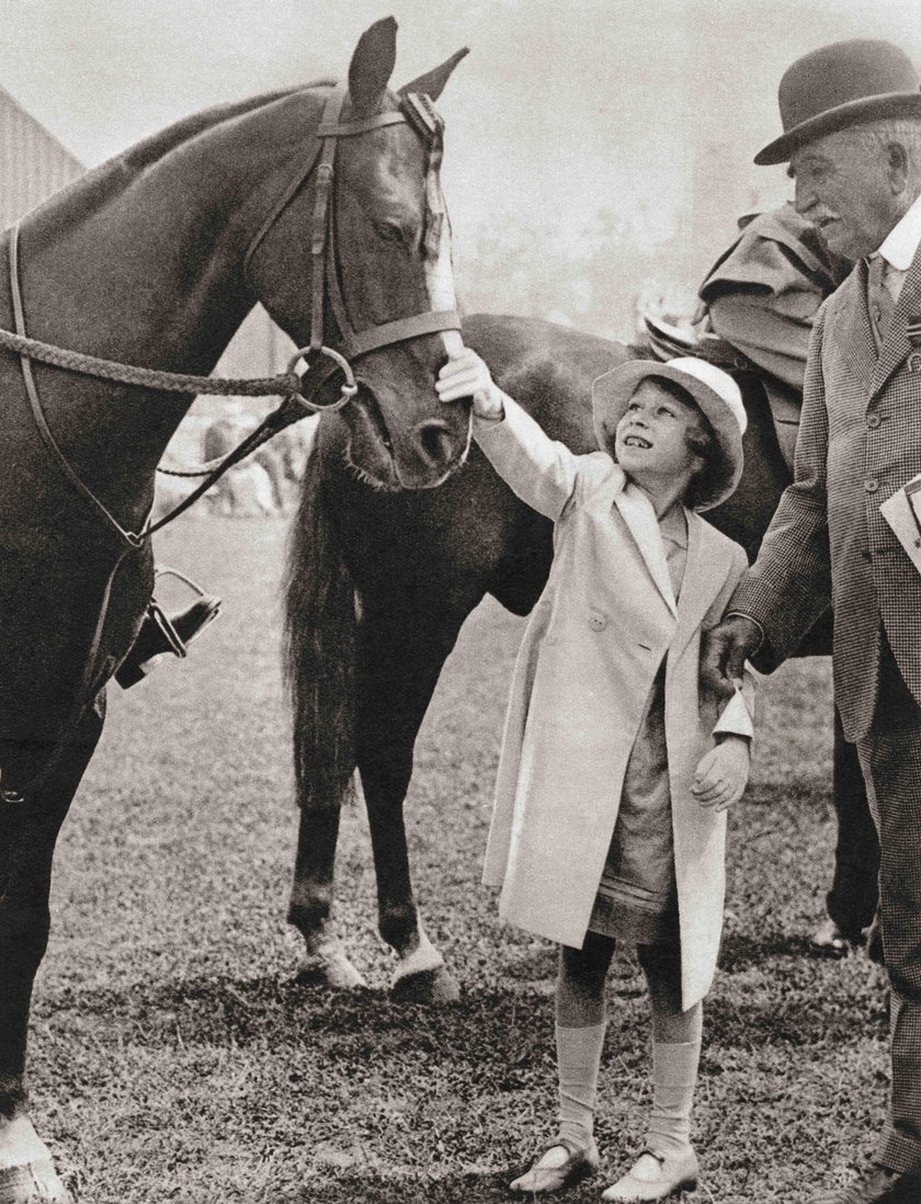 Princess Elizabeth Crowned Queen