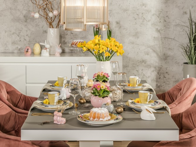 Modne dekoracje stołu na Wielkanoc 2021