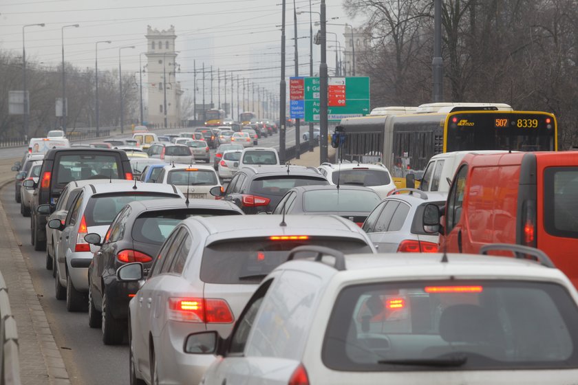 Mało chętnych na parking przy Stadionie