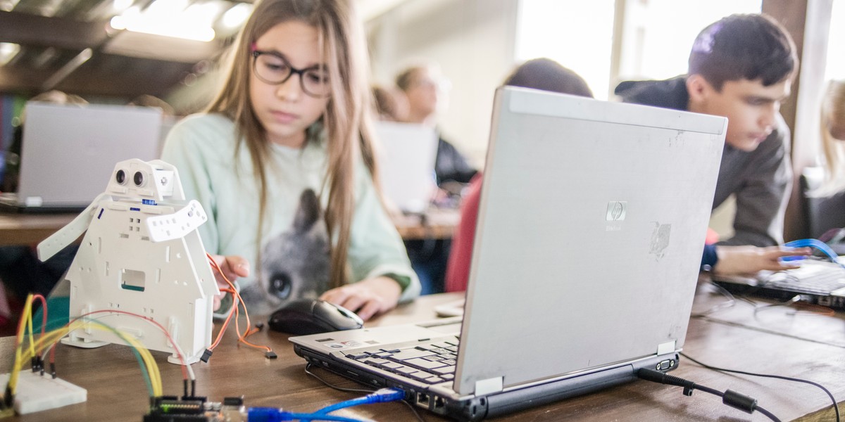 Nauka programowania może już niedługo być jedną z podstaw edukacji