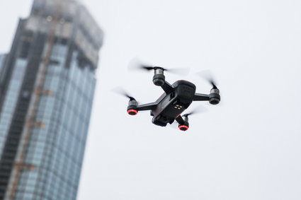 Zhakowane drony coraz większym zagrożeniem. Eksperci biją na alarm