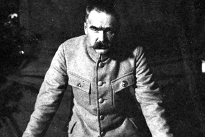 Józef Piłsudski podczas odczytu w Starym Teatrze w Krakowie, listopad 1924 r.