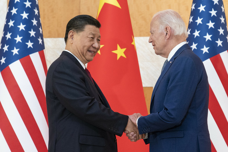 Xi Jinping i Joe Biden podczas spotkania na marginesie szczytu G20 na Bali, Indonezja, 14 listopada 2022 r.