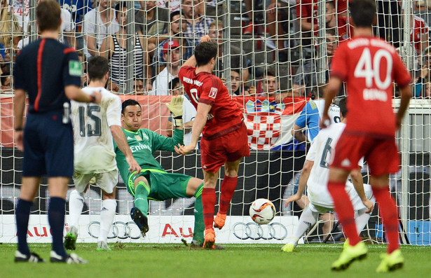 Robert Lewandowski strzelił gola Realowi i zapewnił Bayernowi zwycięstwo w Audi Cup. WIDEO