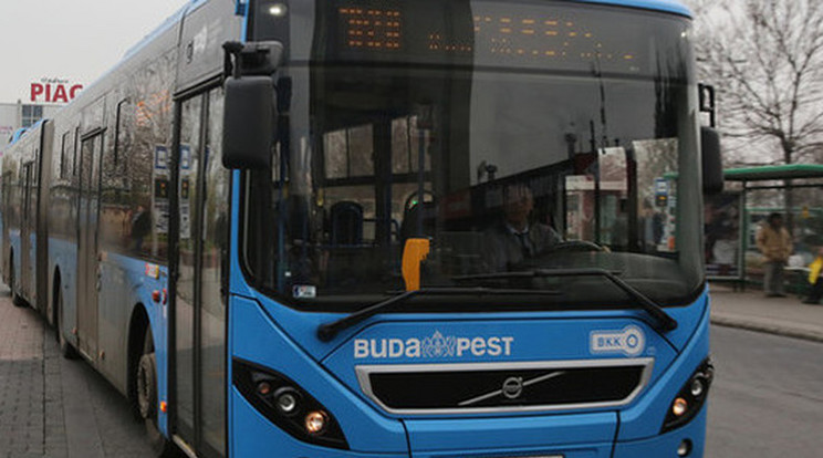 A buszvezetők bére a 400 ezret is elérheti / Fotó: Blikk-archív