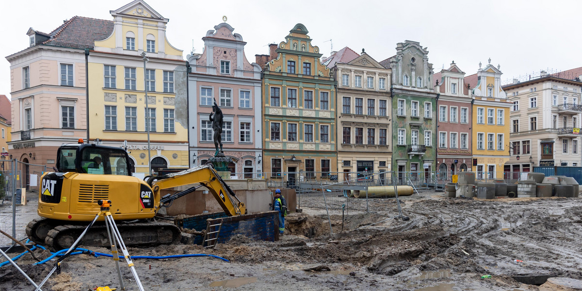 Stary Rynek w Poznaniu podczas przebudowy.