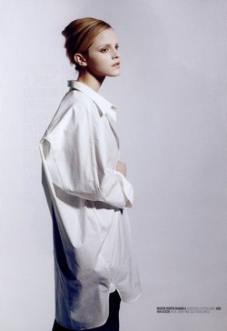 Emma Watson wdziała habit