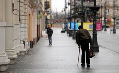 Bezdomny nie myśli o jutrze. Co zrobisz, gdy zapuka do twoich drzwi?