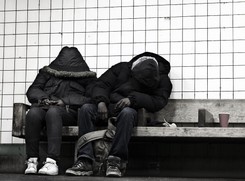 Bezdomni a koronawirus. Wojewodowie wydali wytyczne