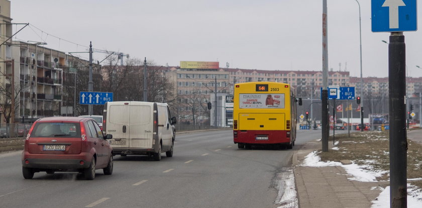 Przystanek autobusowy na zakazie. Fatalny błąd urzędników