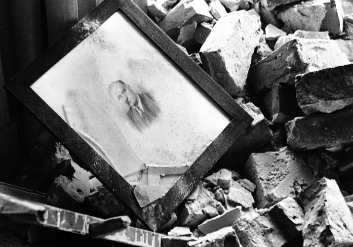 Upadek Warszawy we wrześniu 1939 roku. ARCHIWALNE ZDJĘCIA