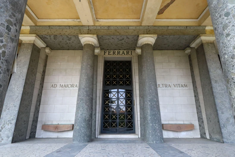 Kripta porodice Ferari