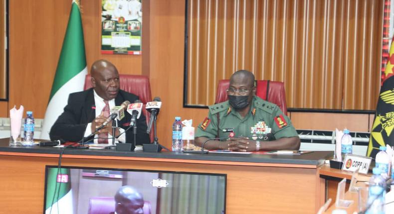 President of African Bar Association (AFBA), Mr Hannibal Uwaifo (L) pays a courtesy visit to the Chief of Army Staff (COAS) Lt.-Gen. Faruk Yahaya. [Nigerian Army]