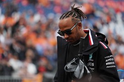 Lewis Hamilton przedłużył kontrakt z Mercedesem do 2025 roku