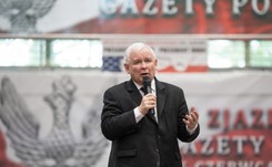 Wykup koni z rzeźni i wsparcie osób z autyzmem. Kaczyński oddał swoją 'trzynastkę' na cele charytatywne