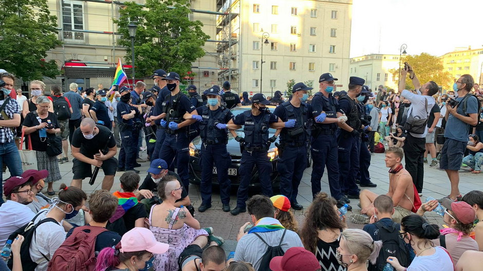 Protesty ruchu LGBT+ w Warszawie