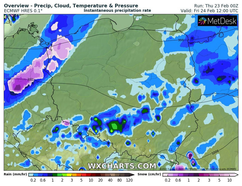 Piątek przyniesie częste opady deszczu, ale przechodzące w deszcz ze śniegiem.