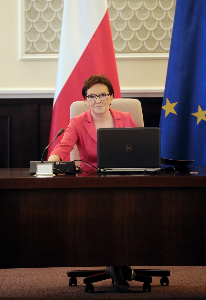 Szydło: Ewa Kopacz jest samotna