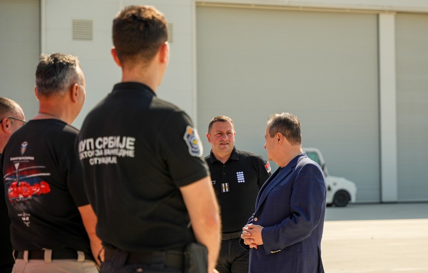 MUP-Saopstenje-Ministar Dacic-Pomoc u gasenju pozara-Crna Gora