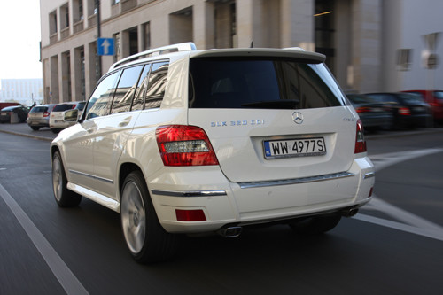 Mercedes GLK 320 CDI - Kanty w standardzie