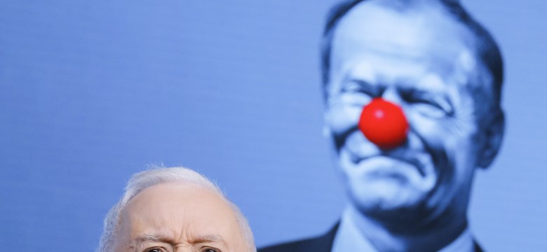 PiS czy KO? Najnowszy sondaż dla TVP nie przynosi prostej odpowiedzi