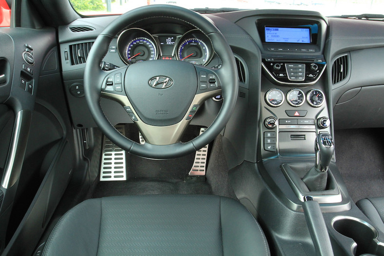 Hyundai Genesis 3.8 V6