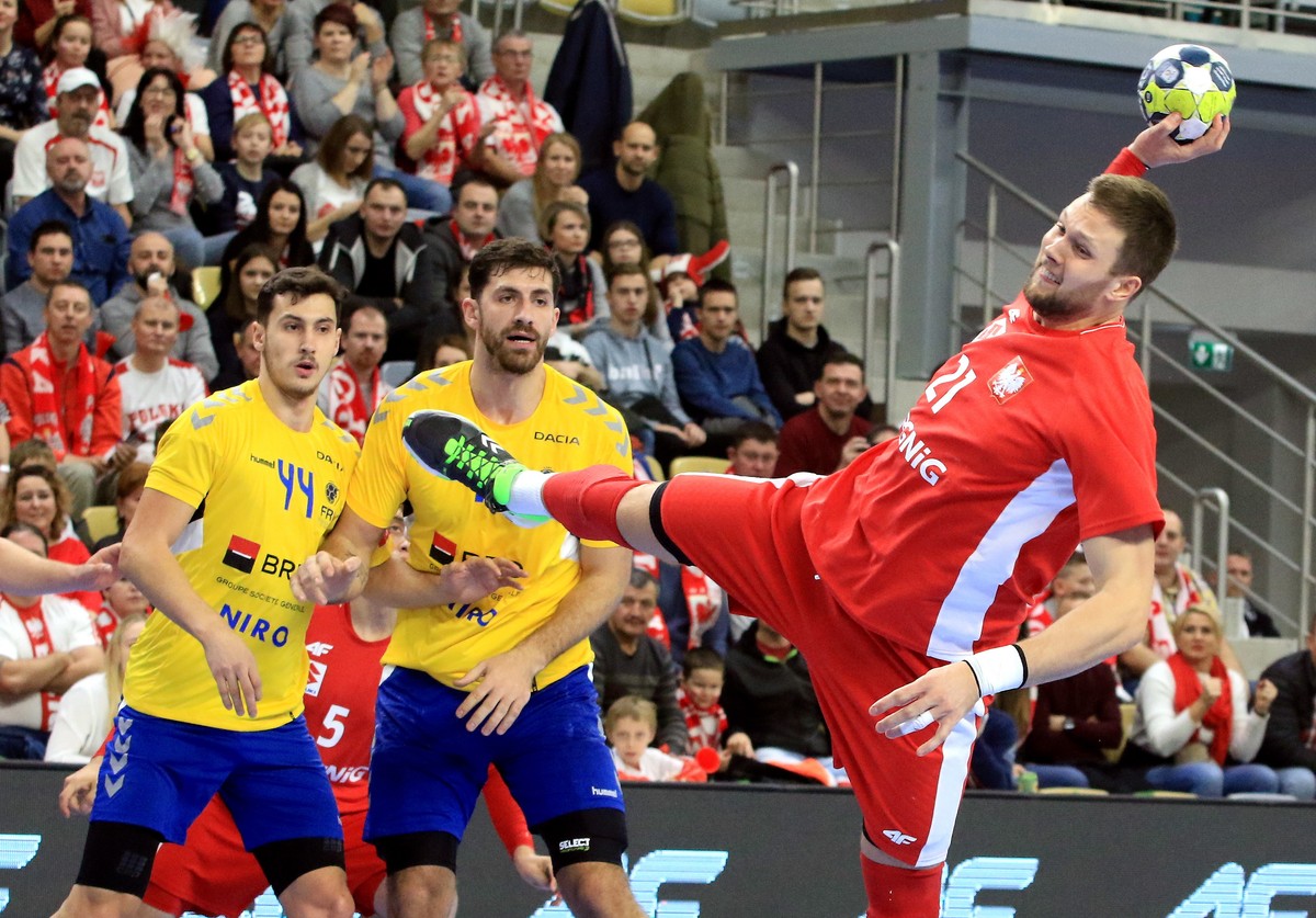 Turniej piłkarzy ręcznych w Opolu: Polska w finale pokonała po karnych Rumunię