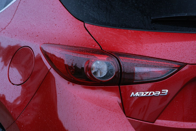 Jak jeździ nowa Mazda 3?