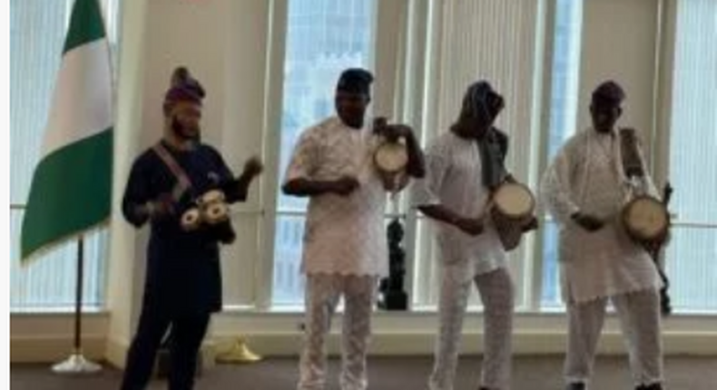 Beating of Gangan (Talking drums) by Olu-Gan Gan troupe at “Ayan Atayero Festival (festival of drums) at Nigeria House in New York drum. [NAN]