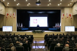 Podkomisja: Najbardziej prawdopodobną przyczyną eksplozji był ładunek termobaryczny