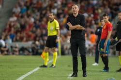 Luis Enrique zaproponował obniżkę swojej pensji