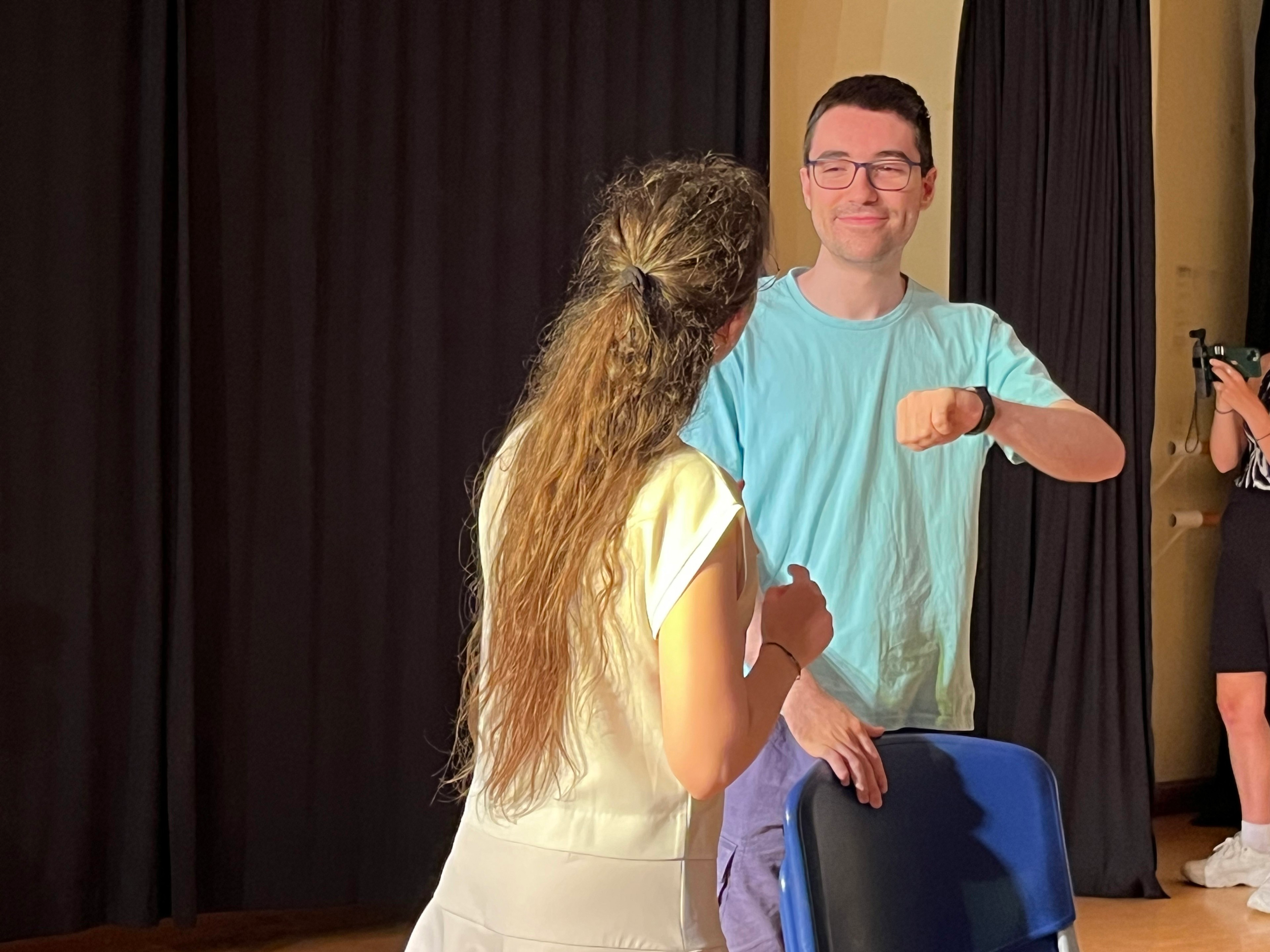 Teatro mejora habilidades sociales en personas con autismo