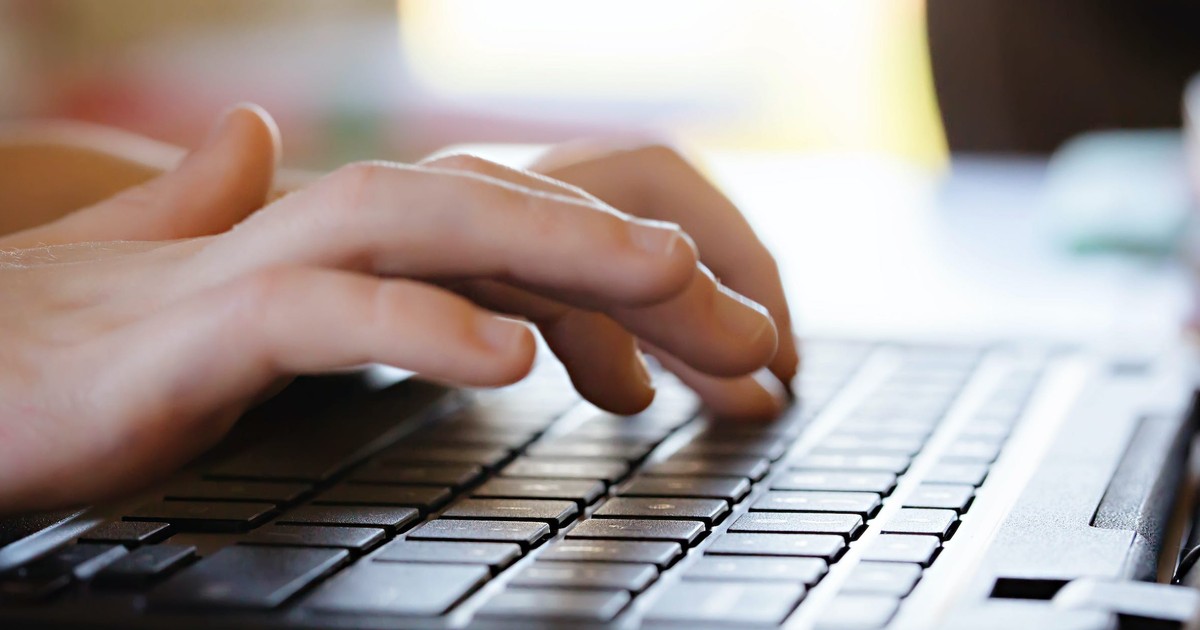 Alt + F4: The Windows keyboard shortcut for closing applications ...