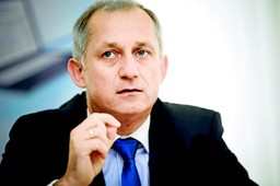 Neumann: informujemy o pakiecie onkologicznym. Obawy lekarzy nie mają uzasadnienia