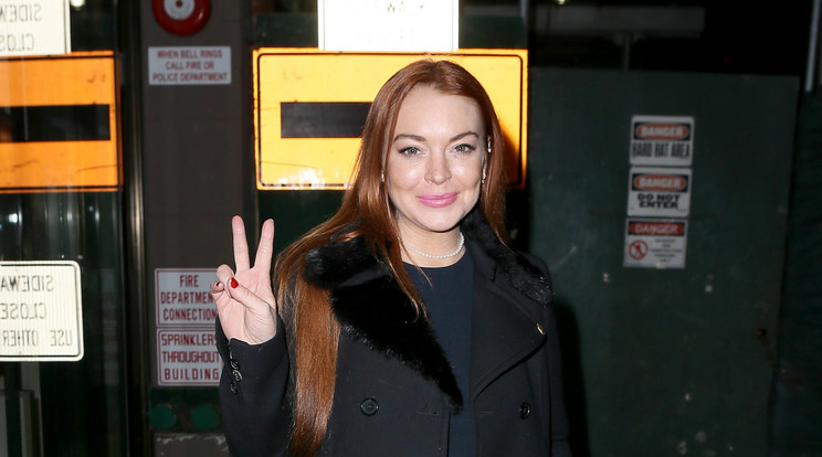 Lindsay Lohan megmutatta dekoltázsát/Fotó:Northfoto