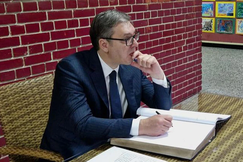 Vučić u OŠ "Vladislav Ribnikar"