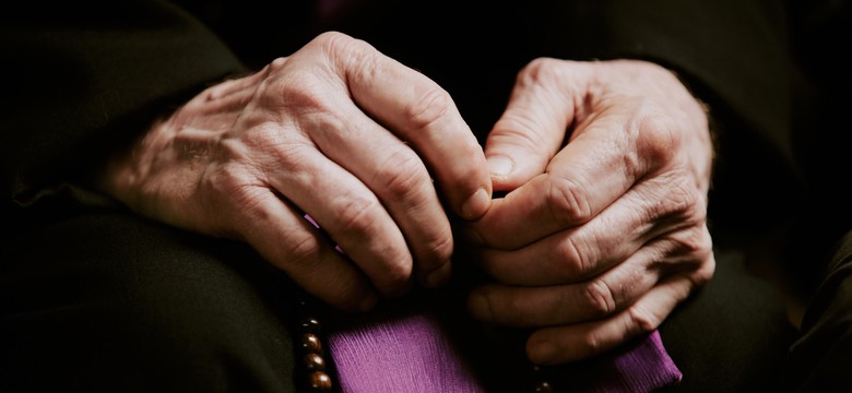 Ksiądz oskarżony o kradzież 600 tys. zł z parafii. Prokuraturę powiadomił Sąd Biskupi