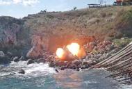 Bułgarska armia niszczy materiały wybuchowe z drona, który wylądował w kurorcie nad Morzem Czarnym.
