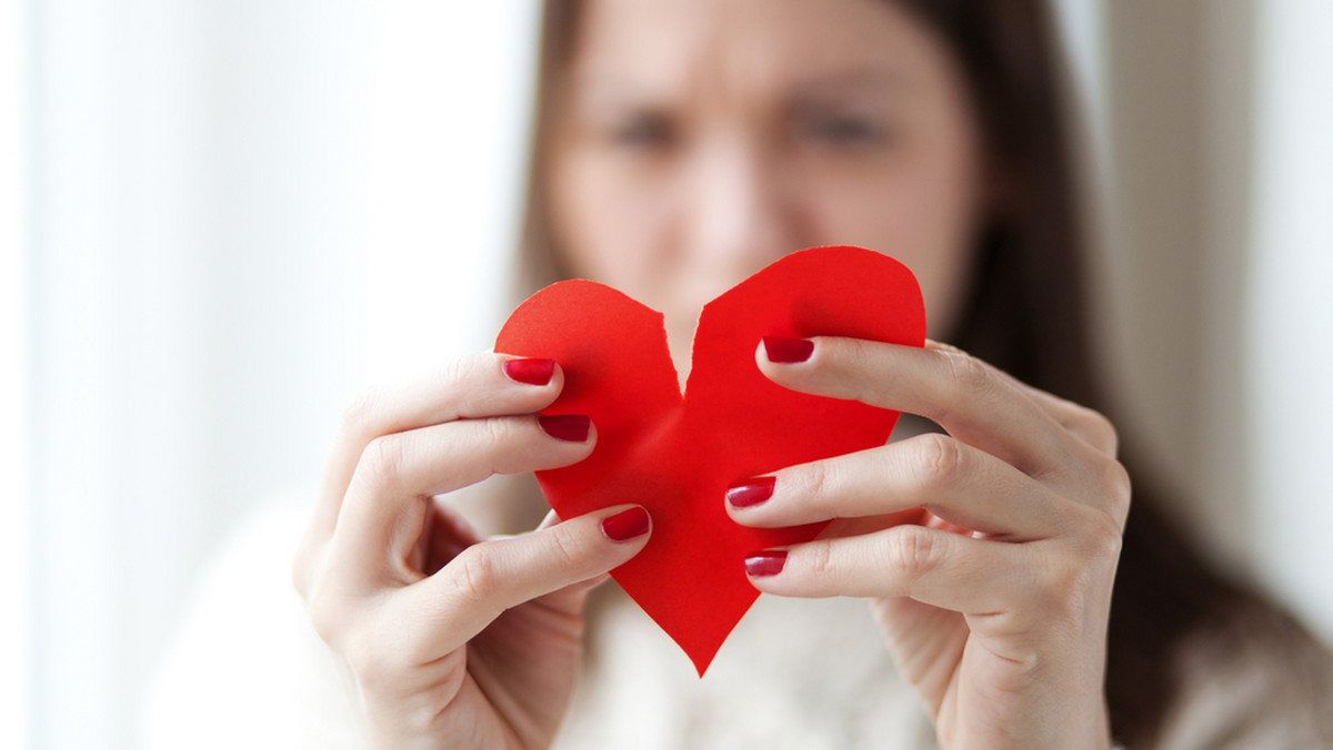Złamane serce — jak wyleczyć? Pięć niezawodnych sposobów