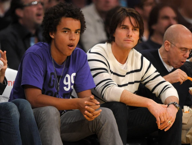 Tom Kruz sa sinom 2011. godine