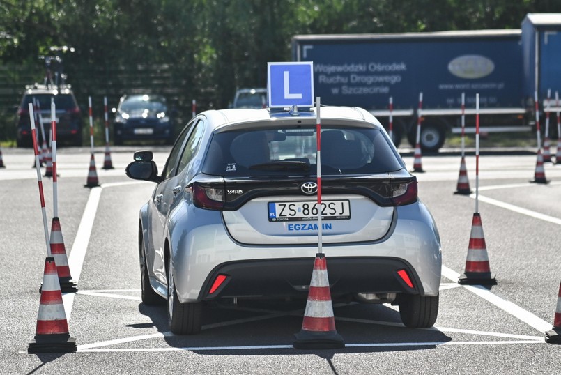 Znika plac manewrowy z egzaminu na prawo jazdy. Ministerstwo wprowadza zmiany