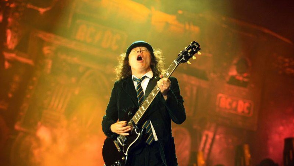 angus young ac-dc