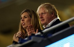 Boris Johnson chce zakazów stadionowych dla osób, które obrażają piłkarzy w internecie