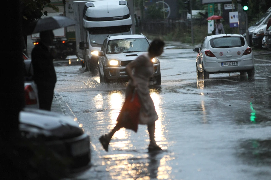 Očekuju se i urbane poplave zbog nemogućnosti oticanja velike količine padavina