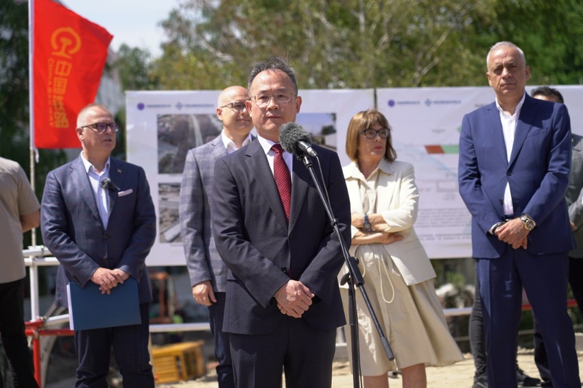 "Radovi na subotičkom železničkom čvoru na deonici Novi Sad - Subotica u okviru brze pruge Beograd - Budimpešta na teritoriji Srbije su ključni radovi"