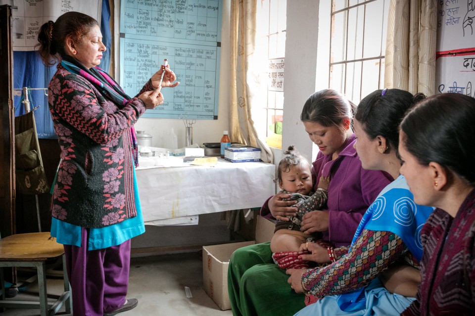 Wpłać pieniądze na szczepionki dla dzieci w Nepalu na unicef.pl/nepal DZIĘKUJEMY!