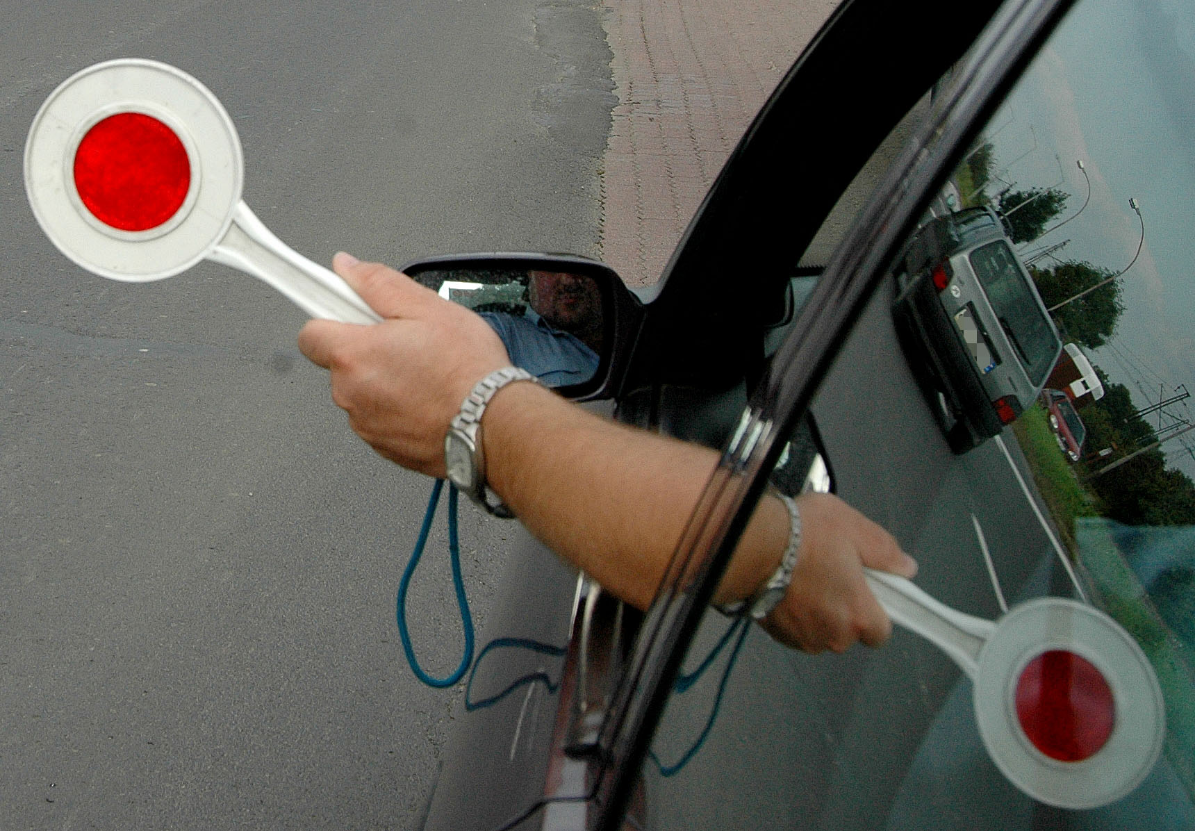 Patrole obywatelskie na granicy: Policja ostrzega przed karą